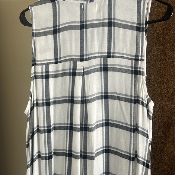Women’s Mudpie dress - Picture 4 of 5